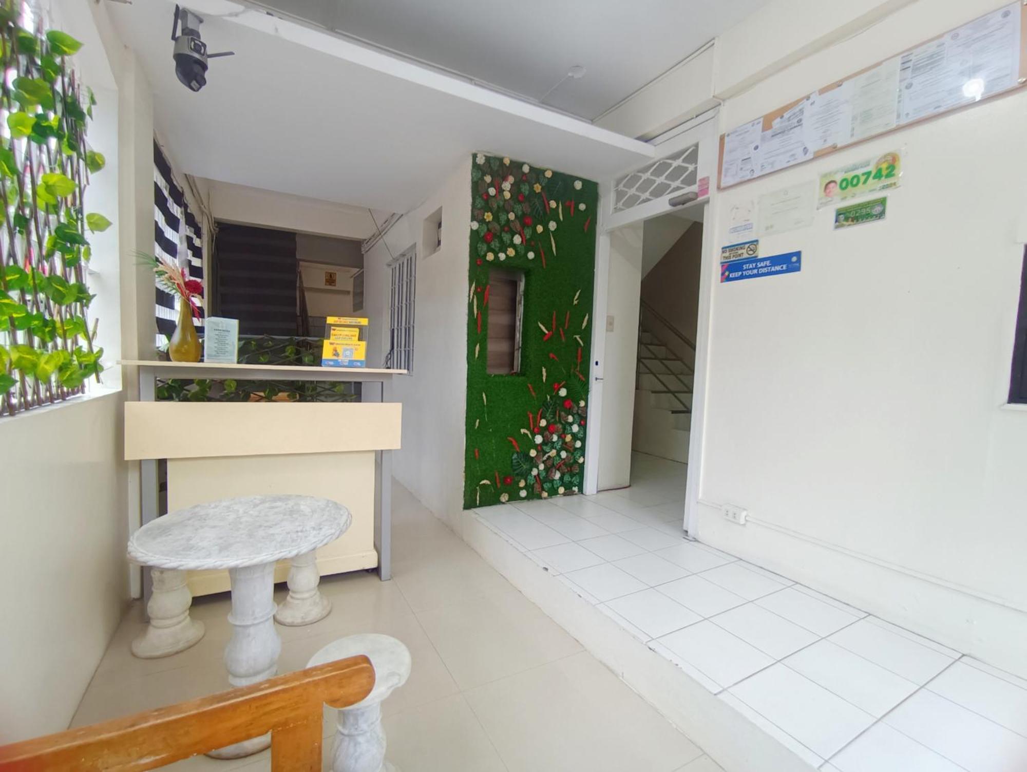 Bed and Breakfast Bed And Brewhouse Sucat à Paranaque City Extérieur photo